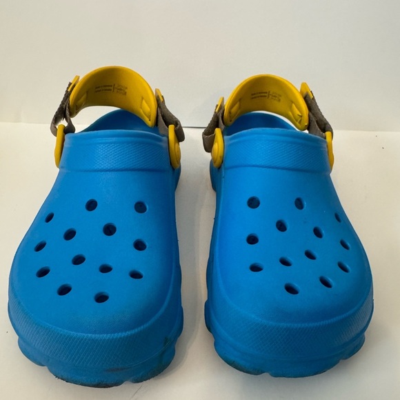 CROCS Classic All Terrain Kids Blue w Yellow Stripes Clogs Size 4 - Picture 1 of 4